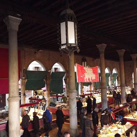 Ca' Delle Maschere Venice Exterior photo