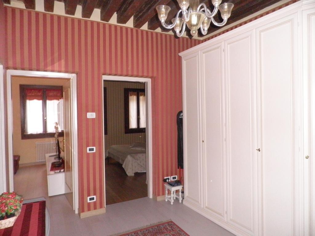 Ca' Delle Maschere Venice Exterior photo