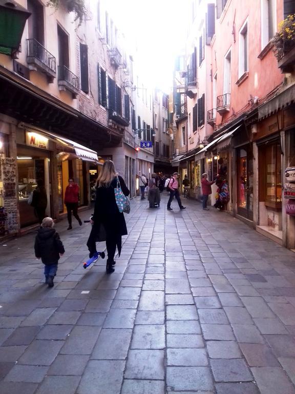Ca' Delle Maschere Venice Exterior photo